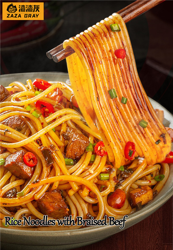 Vermicelli di riso con brasato di manzo e pasta di funghi-9